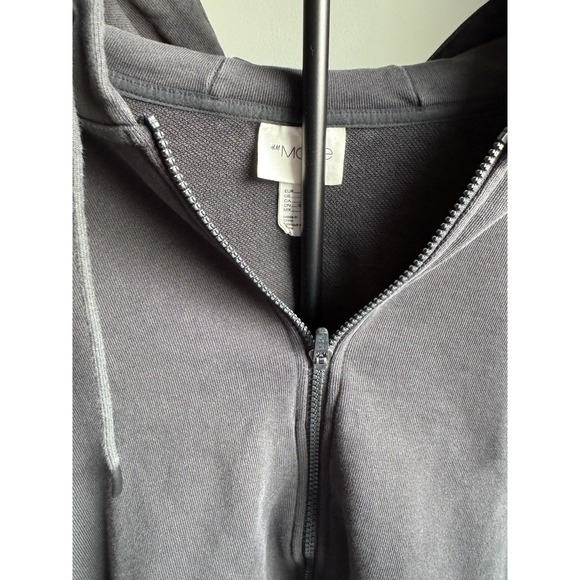 H&M Move Black Cropped Zip-Up Hoodie Size XL - Picture 2 of 7